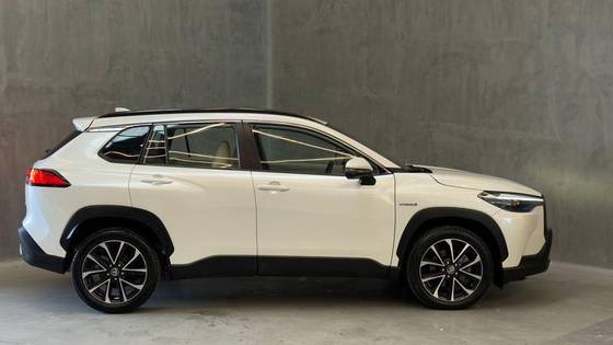 TOYOTA COROLLA CROSS 1.8 VVT-I HYBRID FLEX XRV CVT TOYOTA COROLLA CROSS 1.8 VVT-I HYBRID FLEX XRV CVT